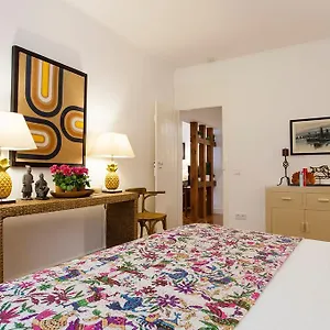 charming-apartment-in-alfama.hotels-lisbon-portugal.com/