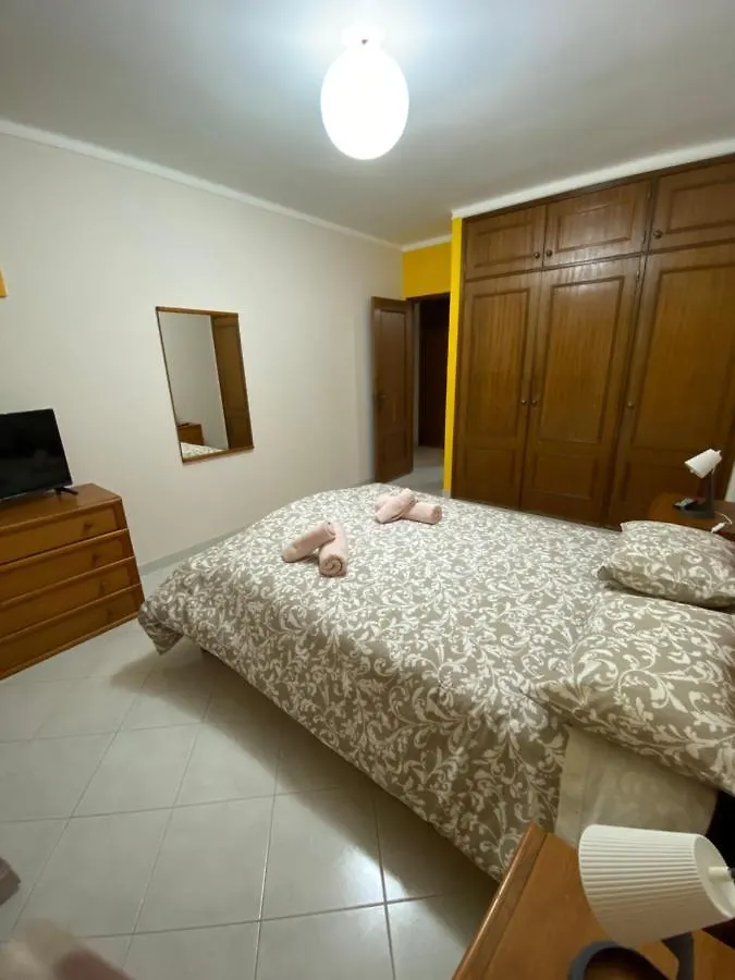 منزل للإقامة Ocean View Quartos فارو
