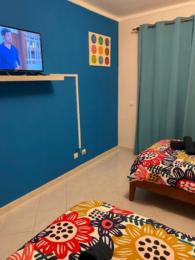 منزل للإقامة Ocean View Quartos فارو