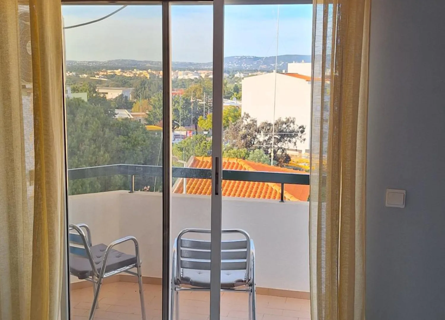 Ocean View Quartos Faro Homestay